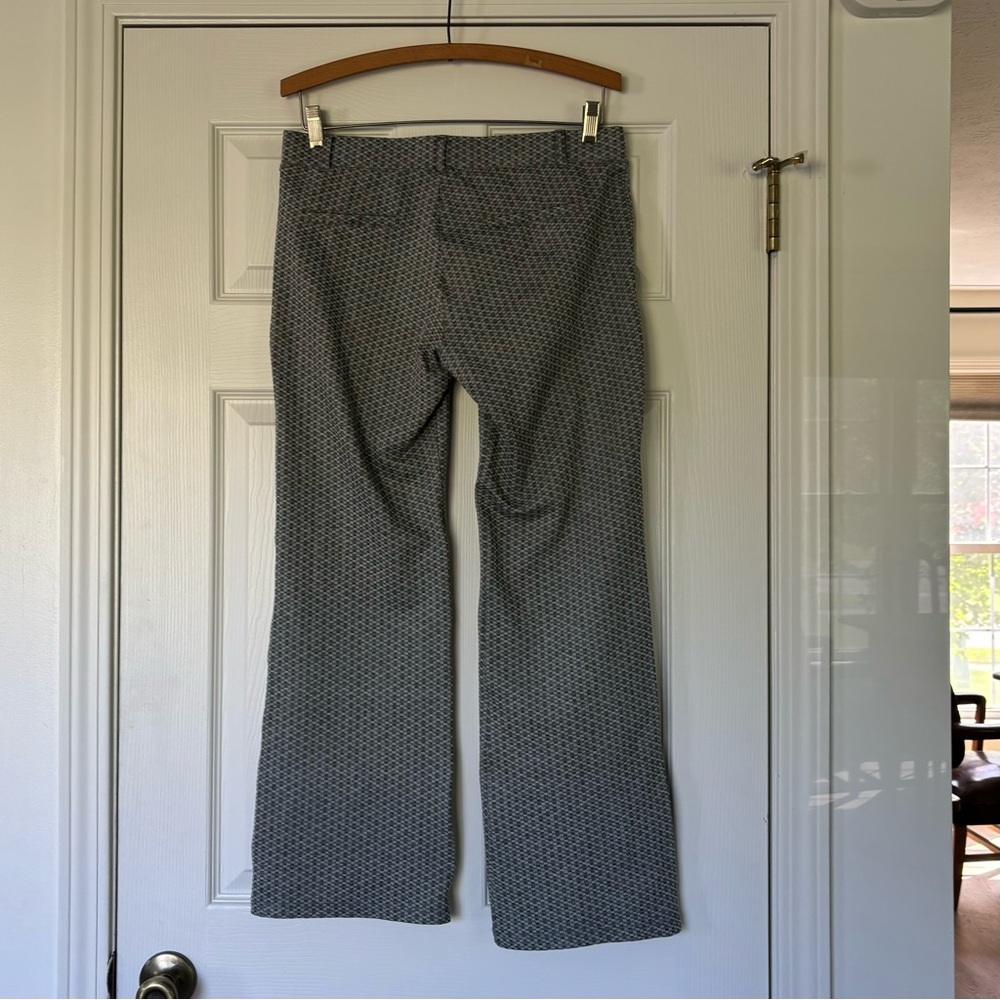 Betabrand Patterned Gray Pants Medium Petite - image 4
